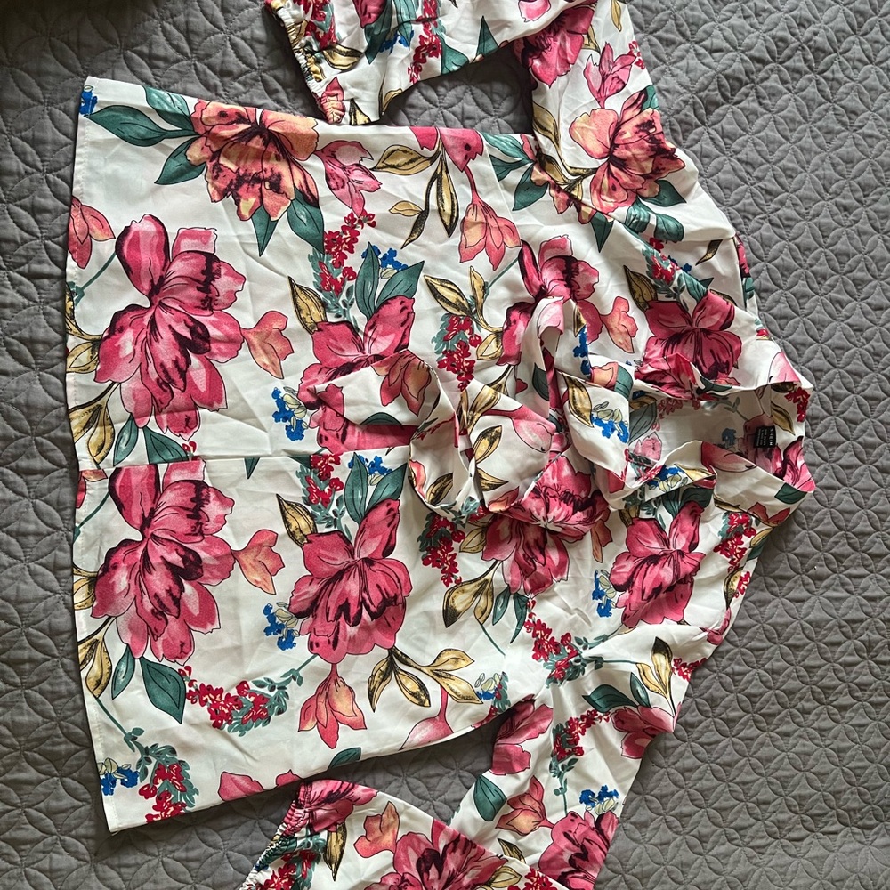 Floral Long Sleeve Blouse